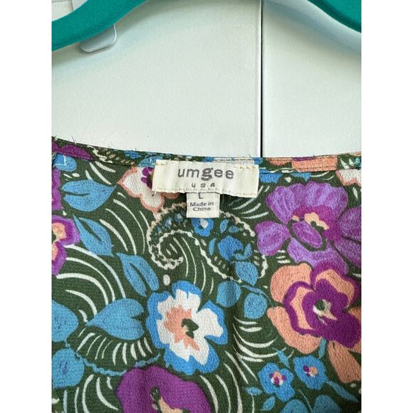 Umgee Multicolor Floral/ Paisley Knee Length Dress with Bishop Statement Sleeves - Picture 2 of 5